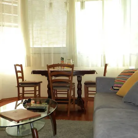 Apartment Posta *